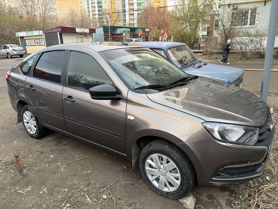 Продам Ладу Гранту ФЛ