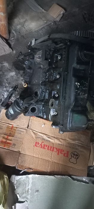 Двигатель Ауди 80,нерабочий