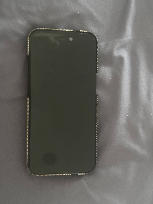 iPhone 15 128/75%