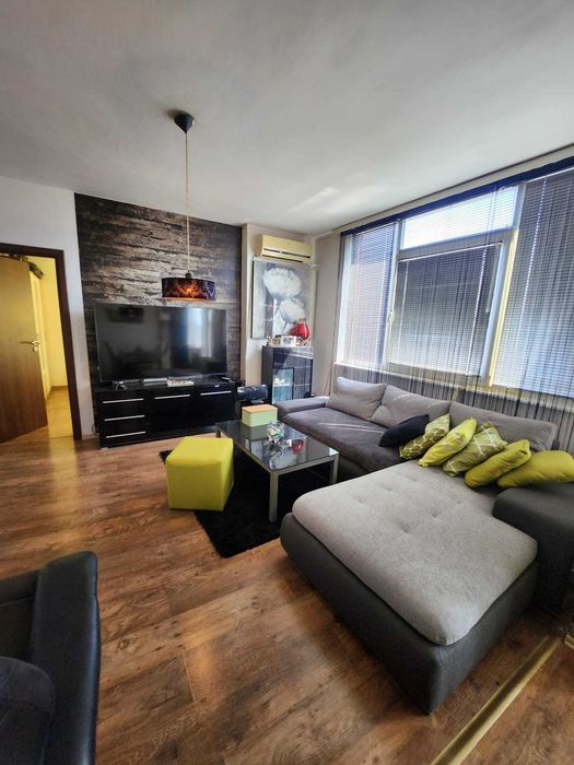 Продава се Многостаен апартамент в Търговище, Център - 61 кв.м за 677 €/кв.м - Снимка #2