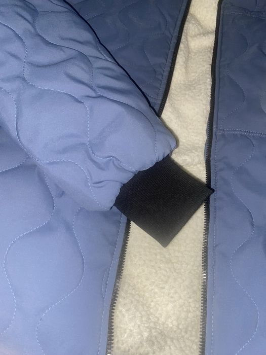 Продаю зимнюю куртку