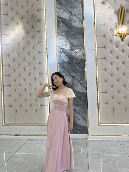 Розовое вечернее платье. Б/у