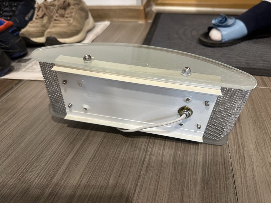 Люстра  настенная