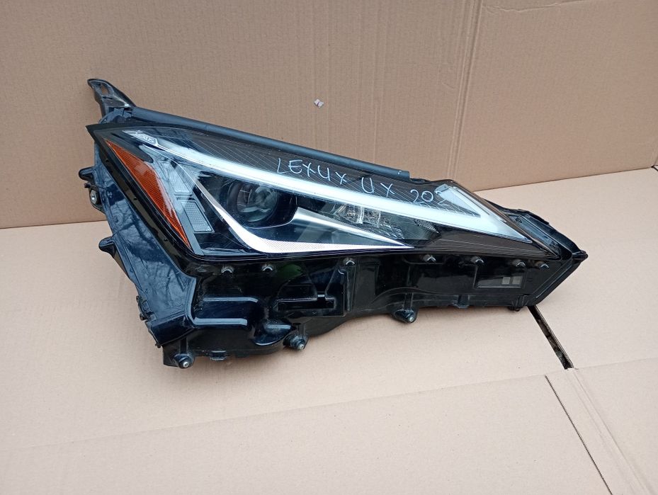 Far faruri full led Lexus UX RX Mazda 3 VW T-Cross T-Roc