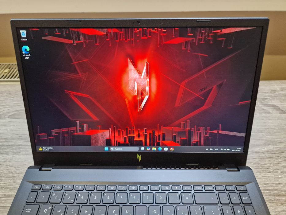 Acer Nitro V15/R7 7735HS/RTX 3050 6GB/16GB RAM/512GB SSD