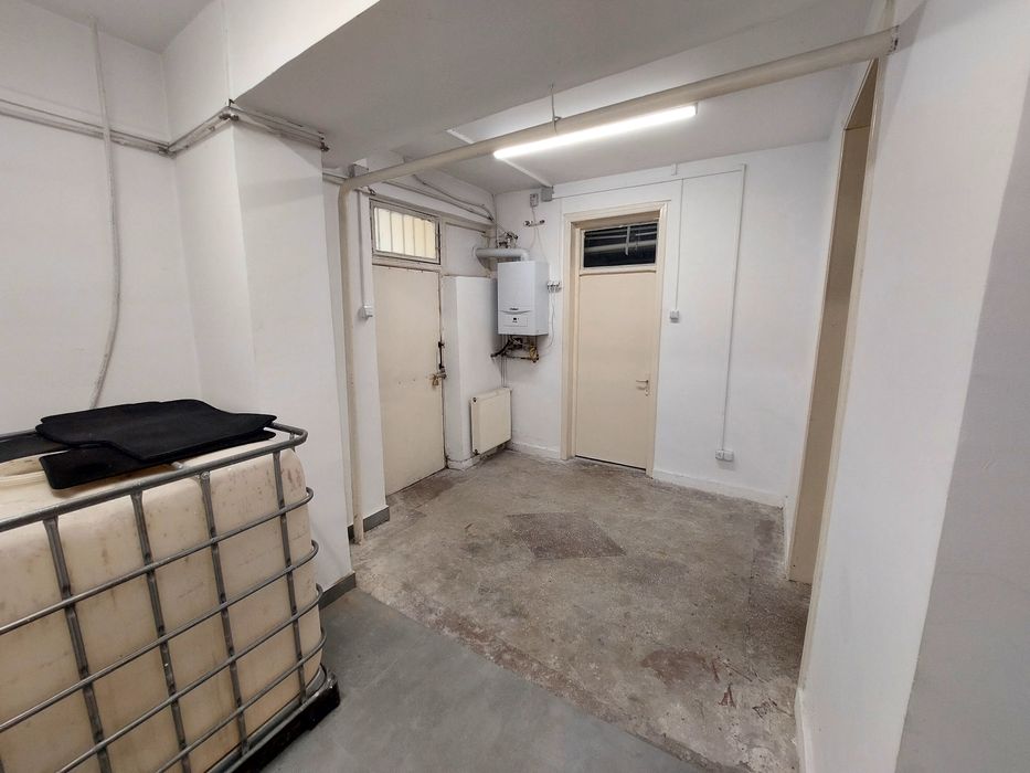 Inchiriez spațiu comercial - 77 mp - Craiova (zona Lapus)