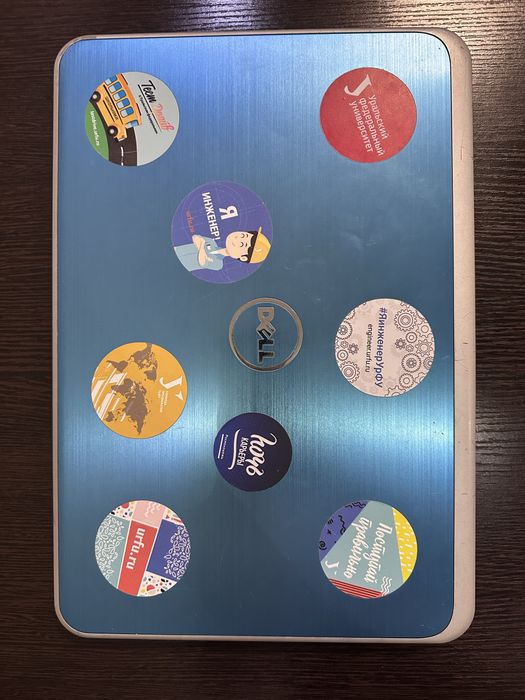 Ноутбук Dell  на запчасти