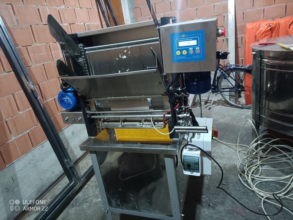 Mașină de descapacit rame