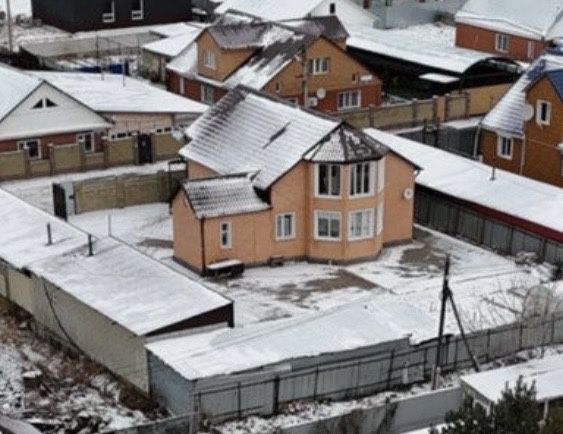 Продам коттедж р-н Мещанский