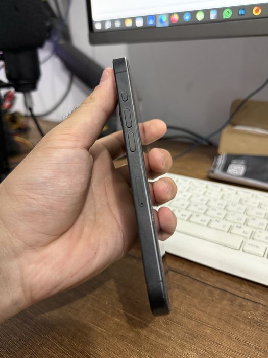 Продам Iphone 15 Pro / 512 GB / 100% АКБ