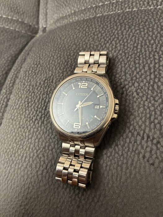 Ceas Citizen Elegant Eco-Drive Radio Controlled CB0010-88L