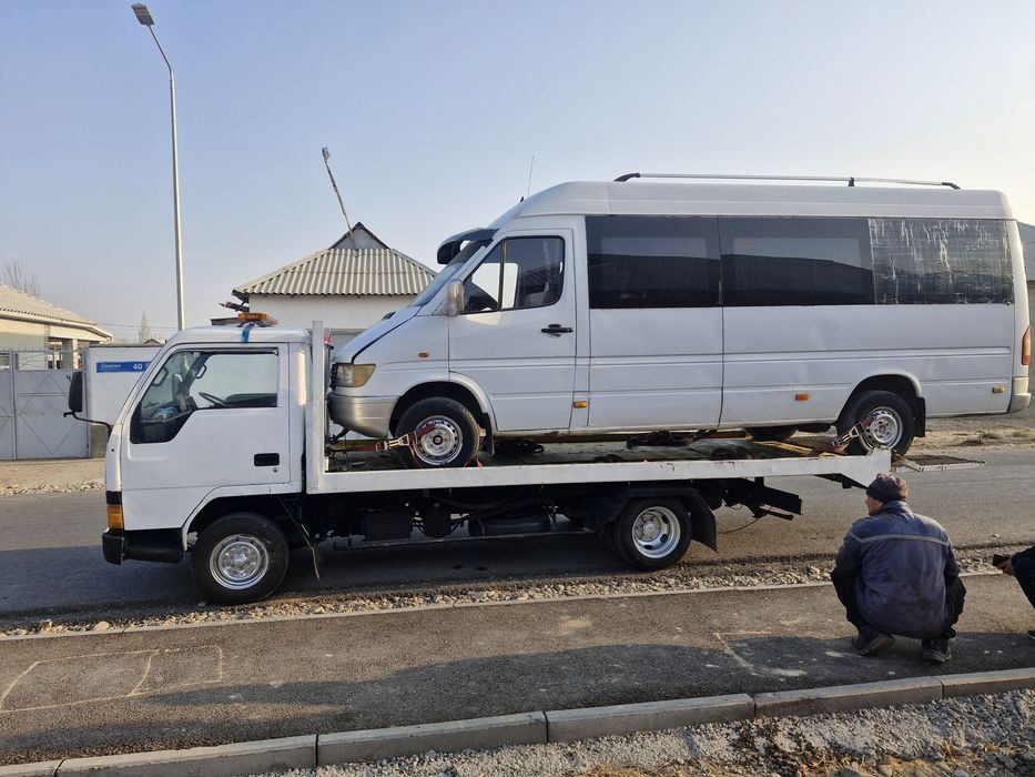 эвакуатор сижаюший платформа