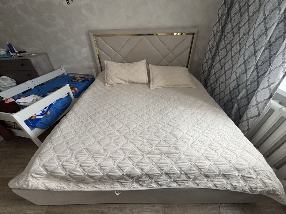 Продам спальный