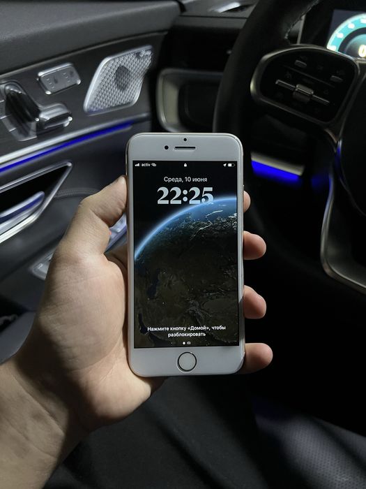 iPhone 8, 64 ГБ EAC