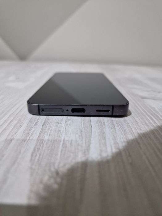 Samsung Galaxy S24 128 GB – stare foarte bună