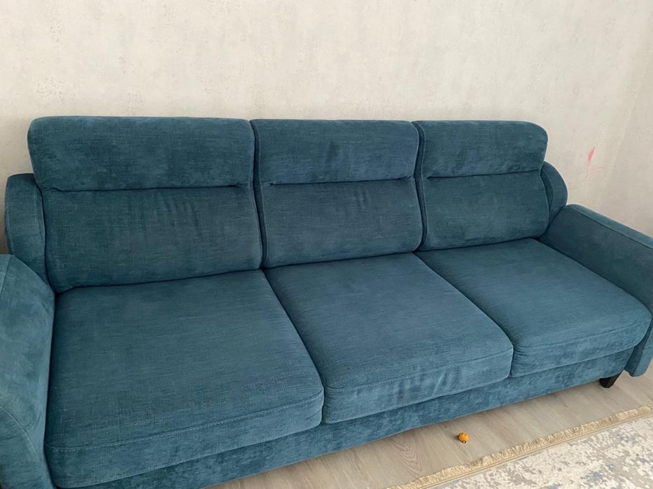 Продам диван в отличном состоянии