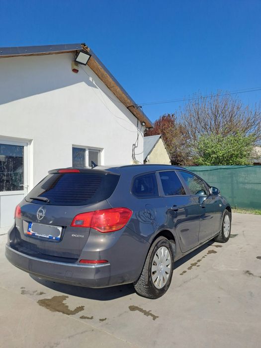 Proprietar Vand Opel Astra J 2016 1.6D Euro 5