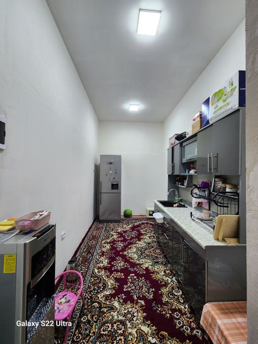 йол йузида Ҳовли уй  сотилади   4 соток фозилоф мехнат пости келес  йо