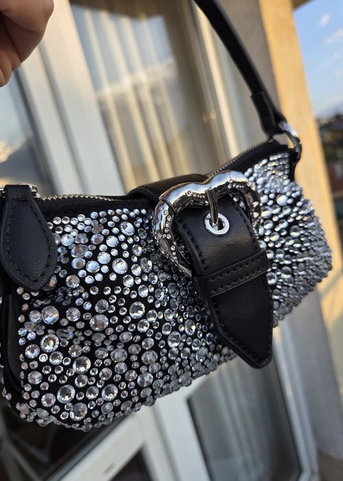 Pinko чанта естествена кожа,цирконий