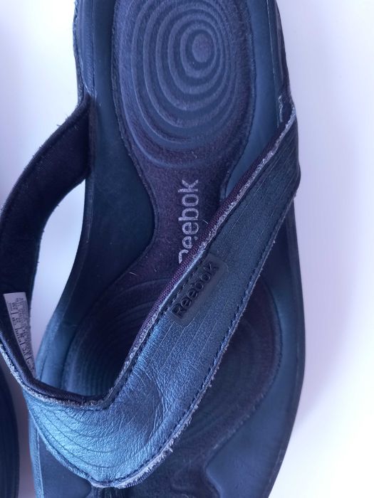 Дамски сандали и чехли