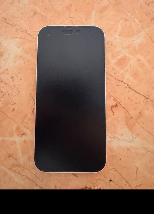 Vând iPhone 15 in stare perfecta