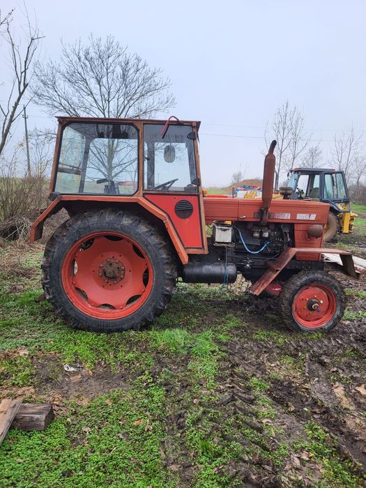 Vând u 650 totul original