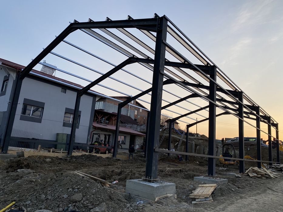 Hale metalice si structuri metlaice din profile