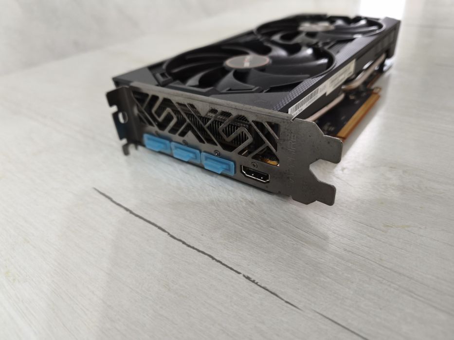 Видеокарта RX 5500 XT 8GB