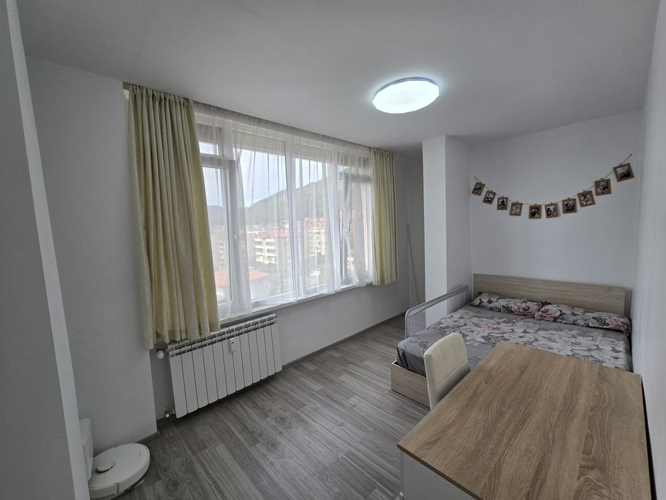 Продава се Тристаен апартамент в Сливен, Център - 70 кв.м за 2143 €/кв.м - Снимка #11