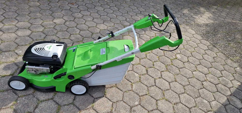 Masina de tuns iarba Viking