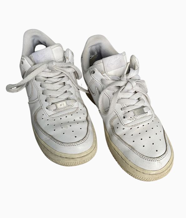 Обувки Dr. Martens, Nike Dunk, Nike AF1, Vans