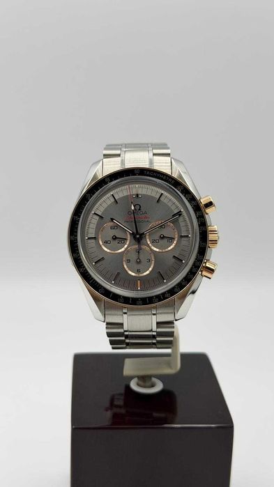 Omega Referință: 52220423006001, 42 mm, oțel, 2021, 7500€.