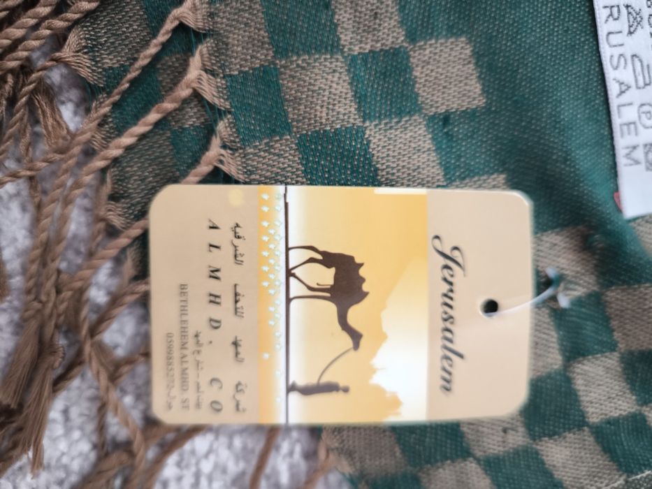 Esarfa hand made casmir 100%,noua cu eticheta