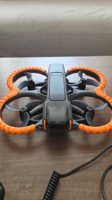 DJI Avata 2 — Kit complet FPV, ca nou, folosit de doar câteva ori