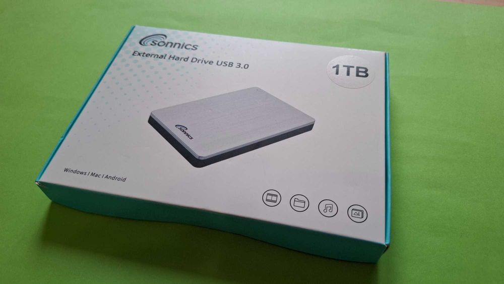HDD extern 1TB Sonnics, nou