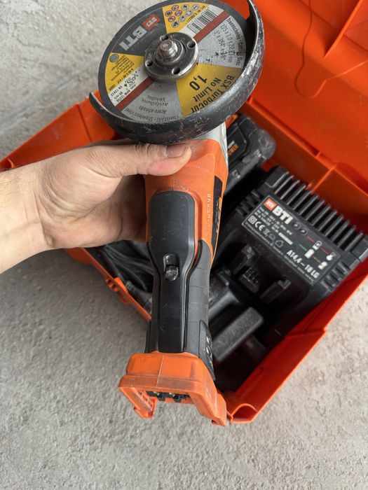 BTI A18 WKS BL ъглошлайф