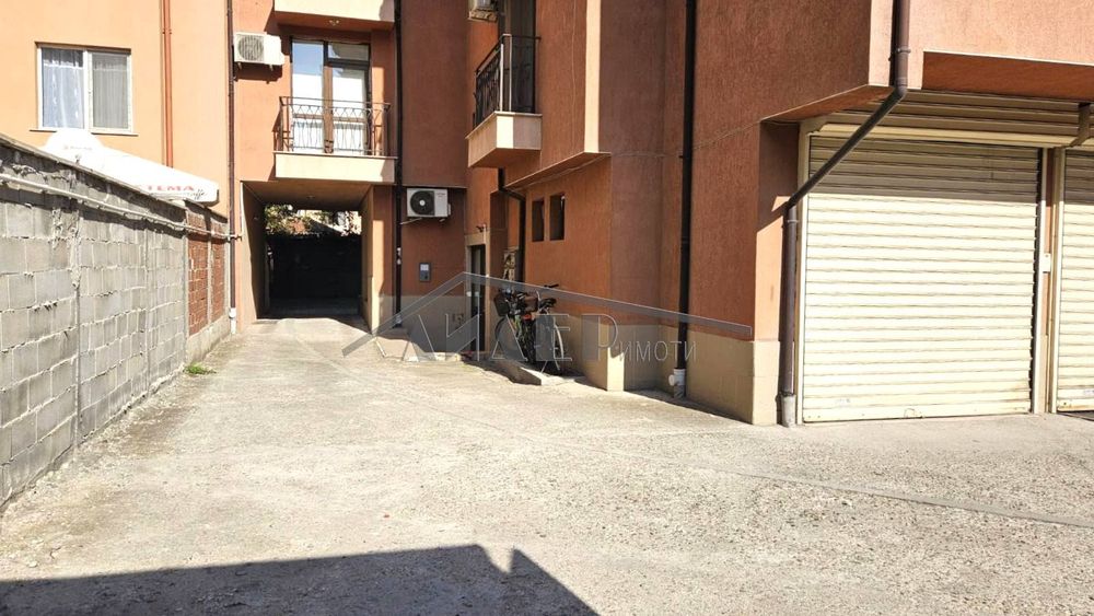 Дава се под наем Гараж / Паркомясто в Пловдив, Кършияка - 30 кв.м за 86.7 € - Снимка #5