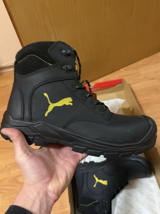 Обувки с бомбе Puma Borneo Black