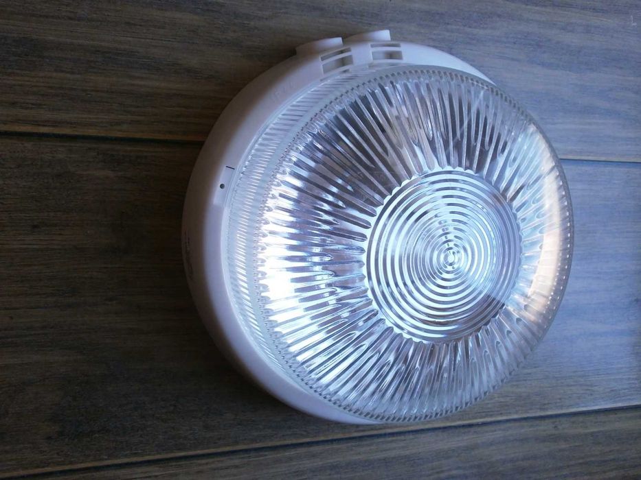 Осветление Плафониери Лампиони Съвременни и Ретро от Соца ЧИСТО НОВИ