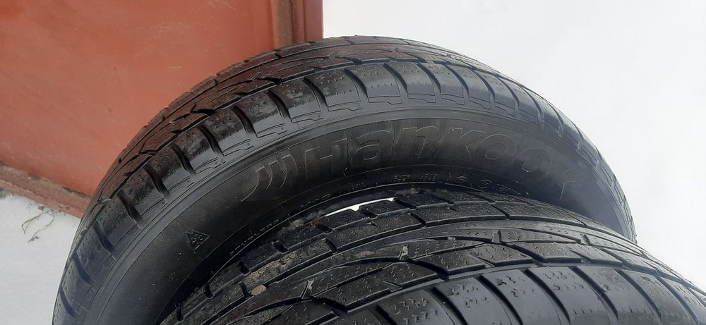 Anvelope iarna  Hankook 215 60 r16