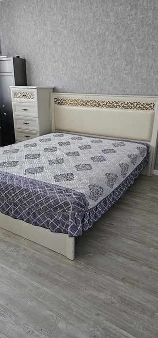 Спальный гарнитур Россия