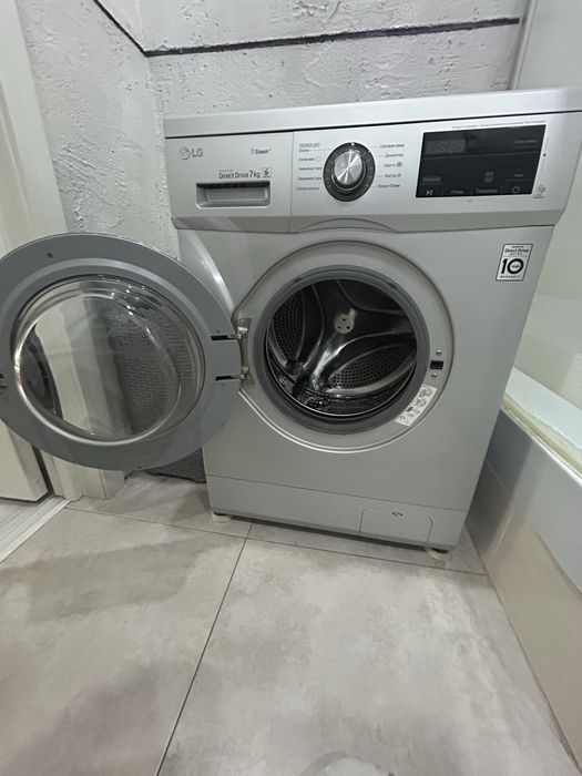 Продам стиральную машинку