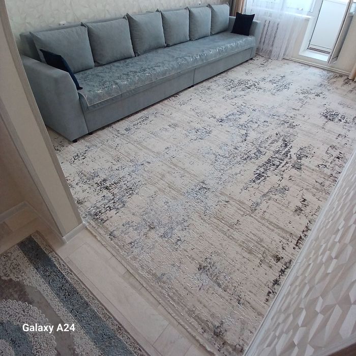 Продам ковер турецкии новыи