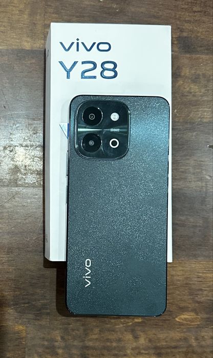 Телефоны б/у Iphone, Vivo, Samsung