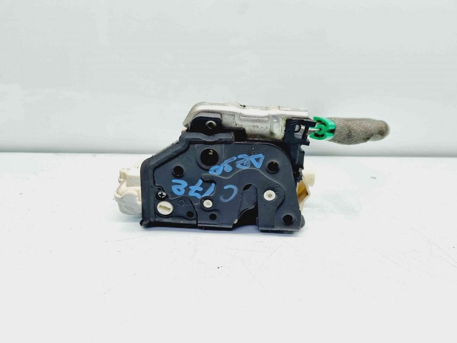 Broasca usa dreapta spate Audi Q3 (8UB) [Fabr 2011-2018] 4G0839016