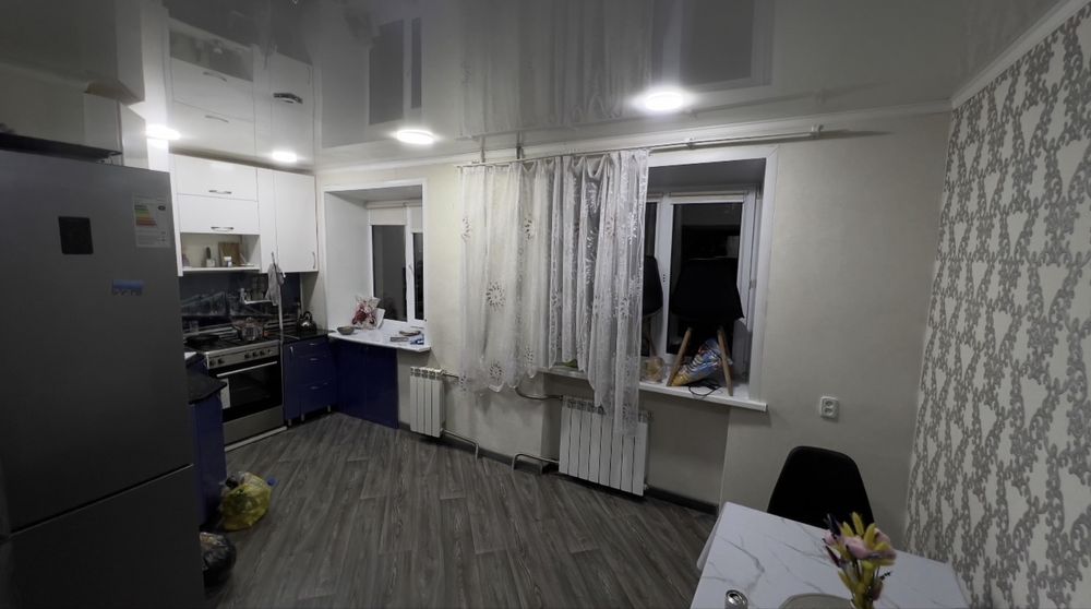 Продам квартиру 3 микрорайон