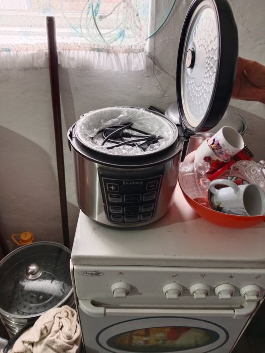 Продам Мультиварка