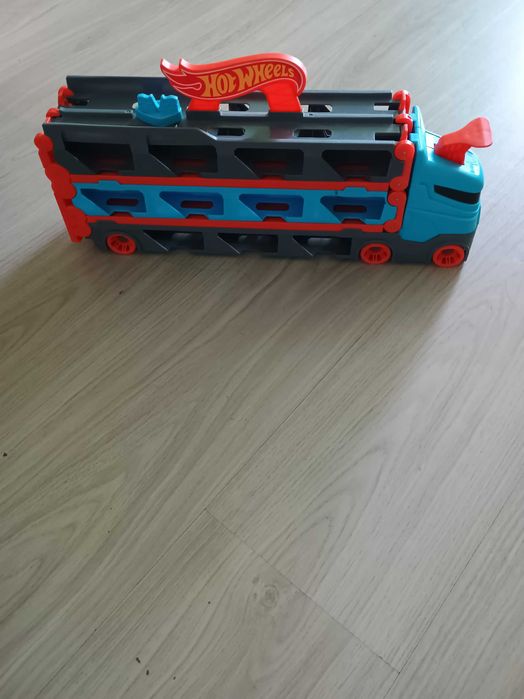 Hot wheels писти