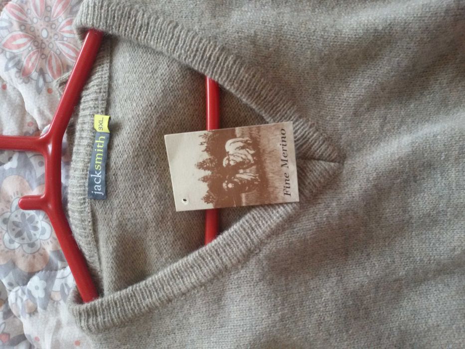 Продам джемпер мужской.