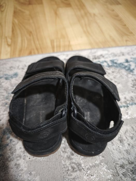 Сандали летние 39 размер. Outventure